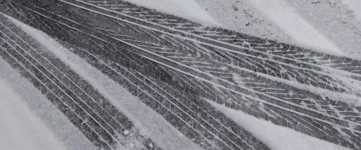 tire_tracks_in_the_snow
